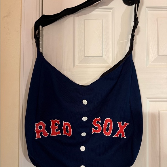 Boston Red Sox MLB Official Licensed ProFANity Brand Cloth Bag Purse - Picture 1 of 8